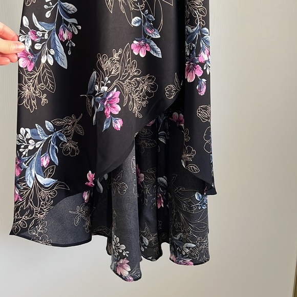 Soprano Wrap Maxi Dress - Picture 6 of 9